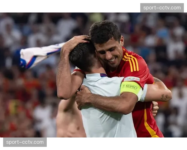 罗德里伤愈回归西班牙中场 曼城核心与佩德里双核驱动传控体系